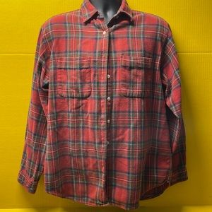 Alaska Wilderness Gear, red/blue plaid long sleeve flannel button down shirt, XL